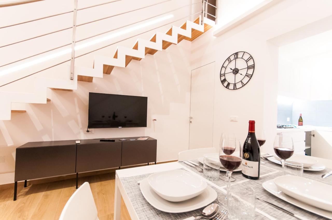 White Home كاستيلاّماري ديل غو المظهر الخارجي الصورة