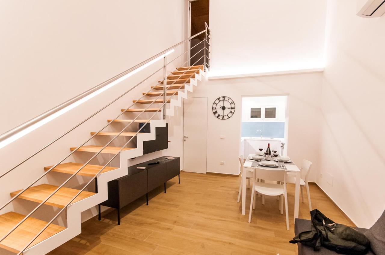 White Home كاستيلاّماري ديل غو المظهر الخارجي الصورة