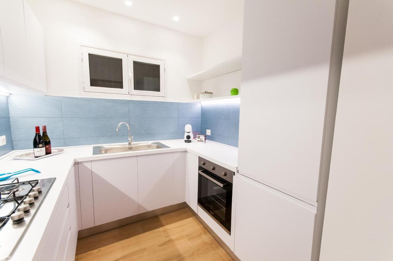 White Home كاستيلاّماري ديل غو المظهر الخارجي الصورة